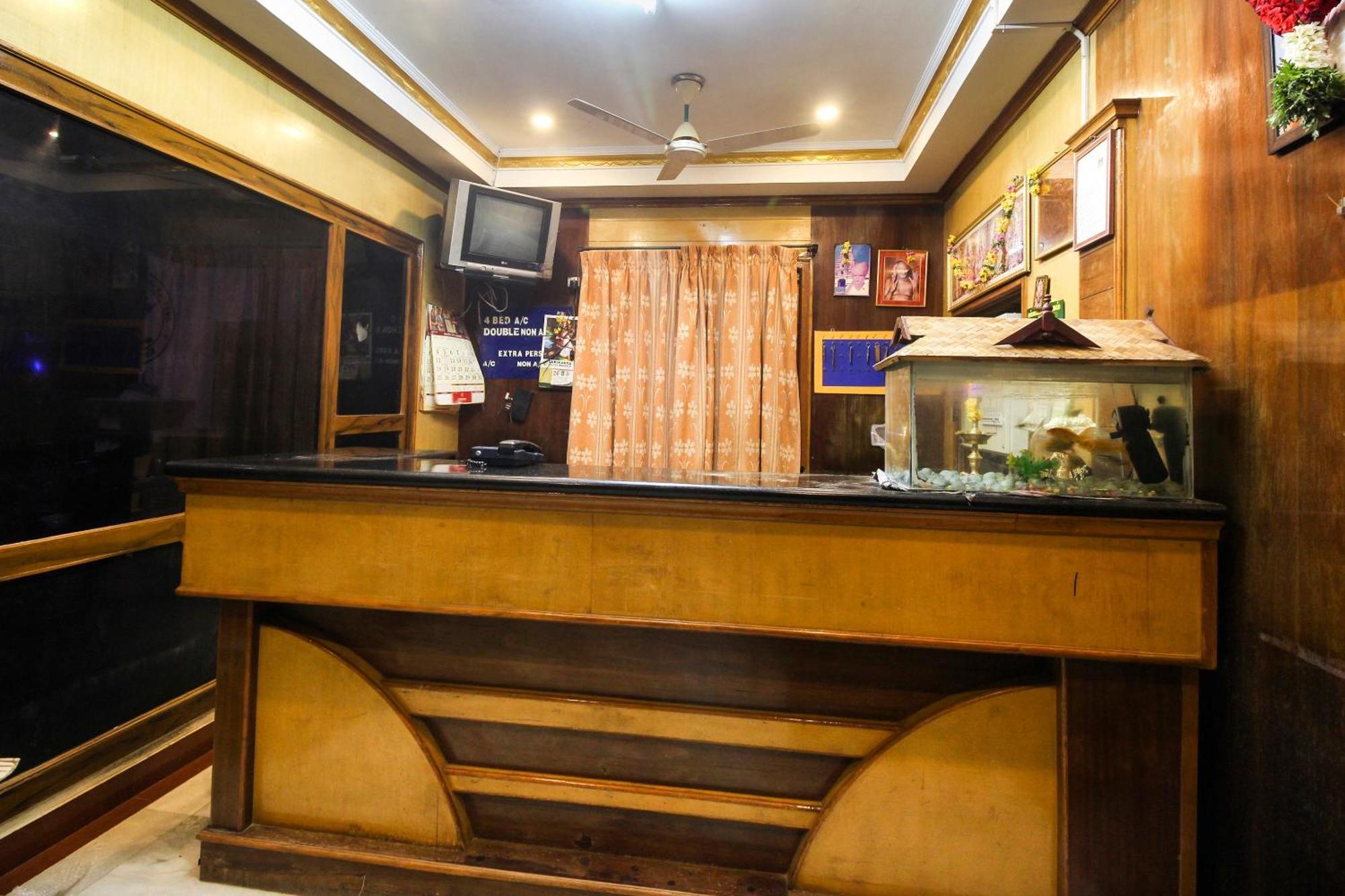 Spot On Jayalakshmi Residency Non Ac Hotel Kovilpatti Kültér fotó