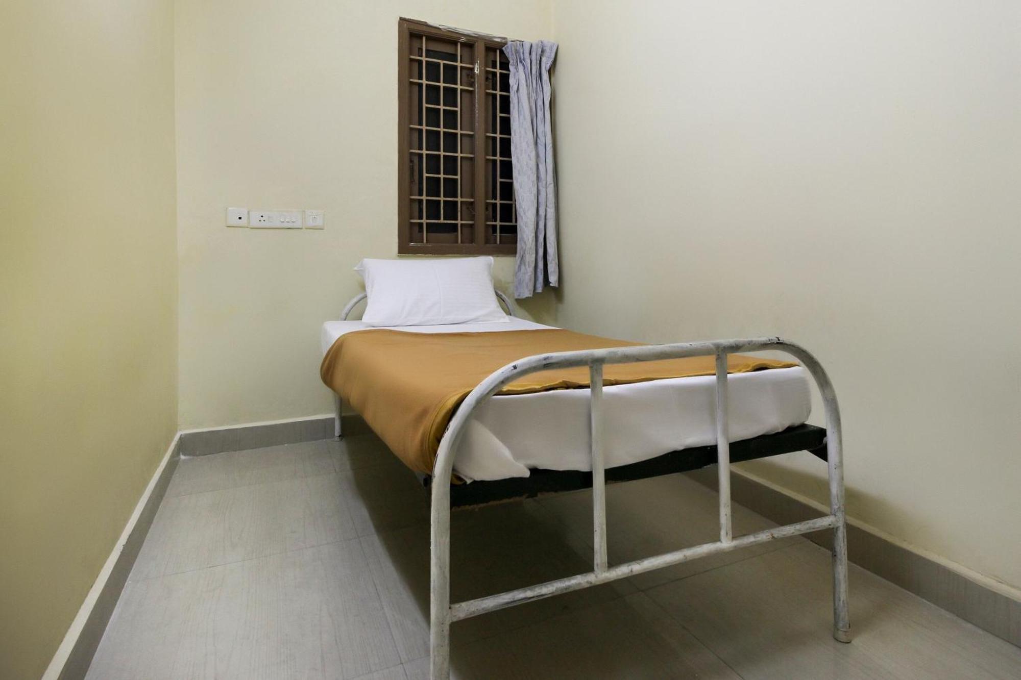 Spot On Jayalakshmi Residency Non Ac Hotel Kovilpatti Kültér fotó