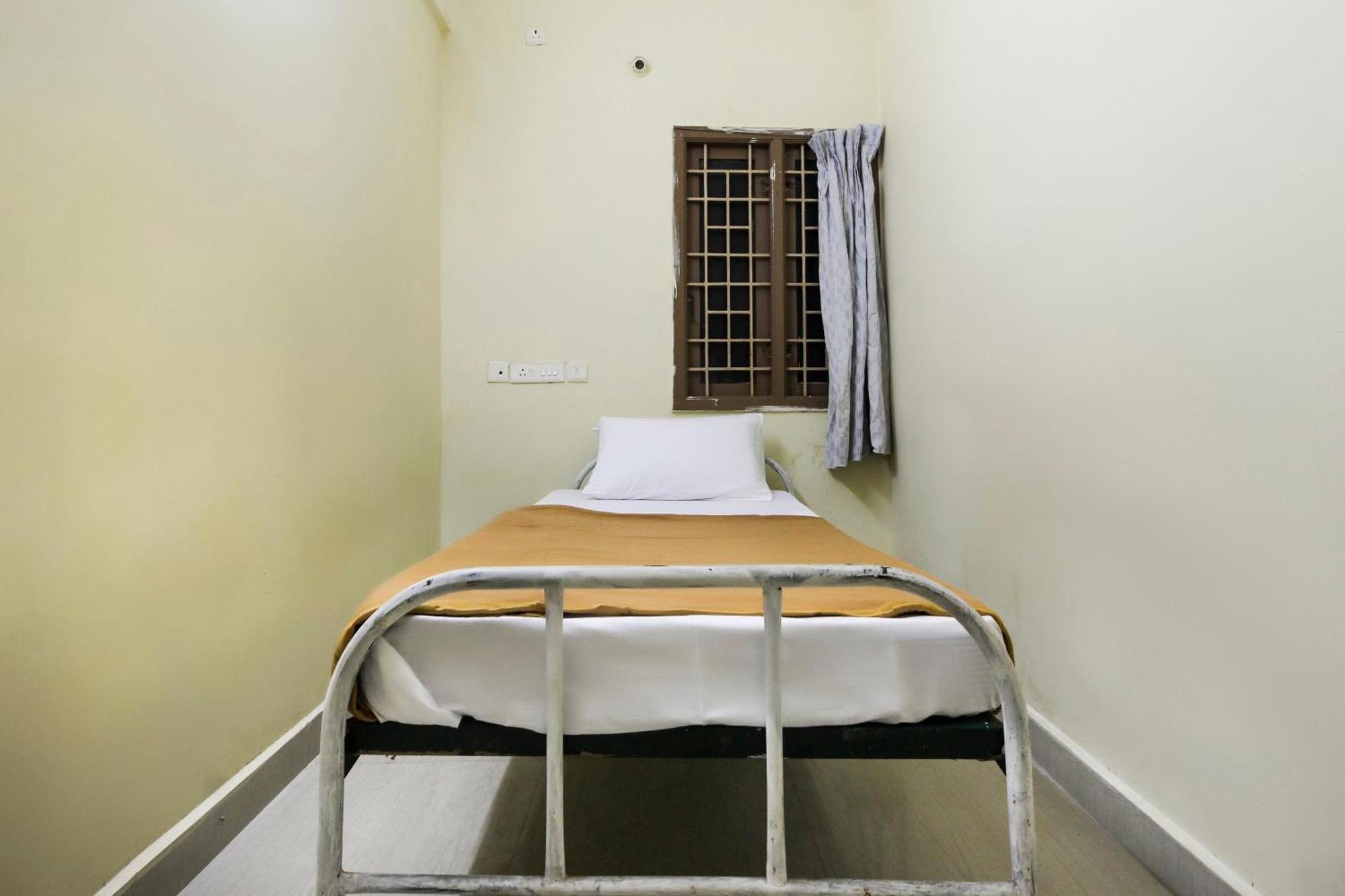 Spot On Jayalakshmi Residency Non Ac Hotel Kovilpatti Kültér fotó